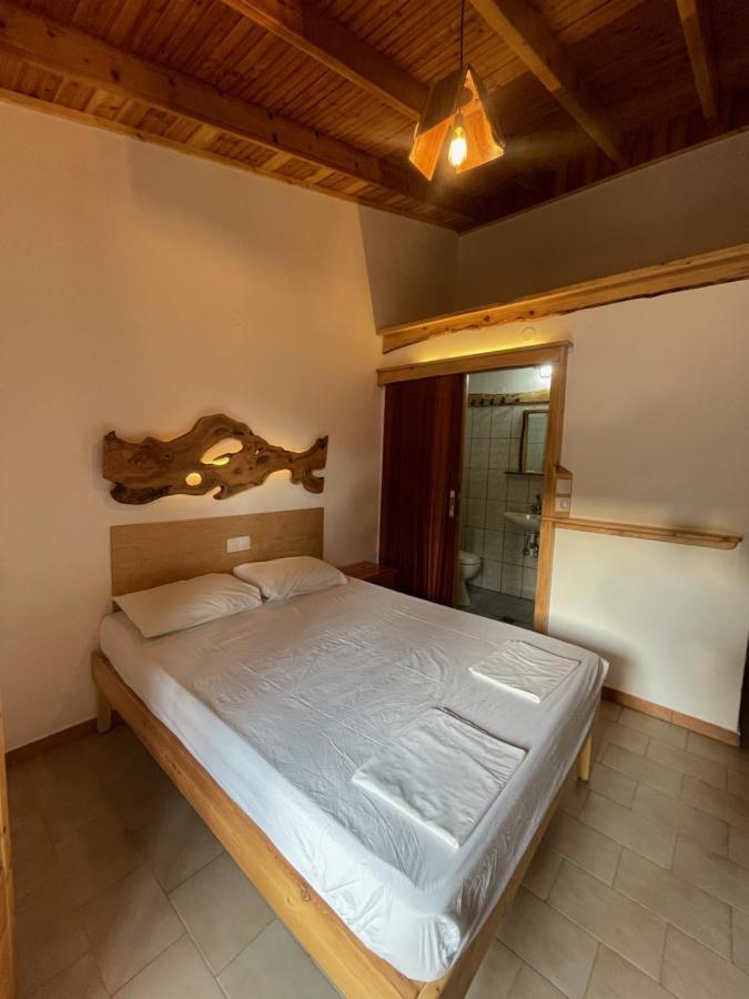 Pension Oasis Votsi  Exteriér fotografie